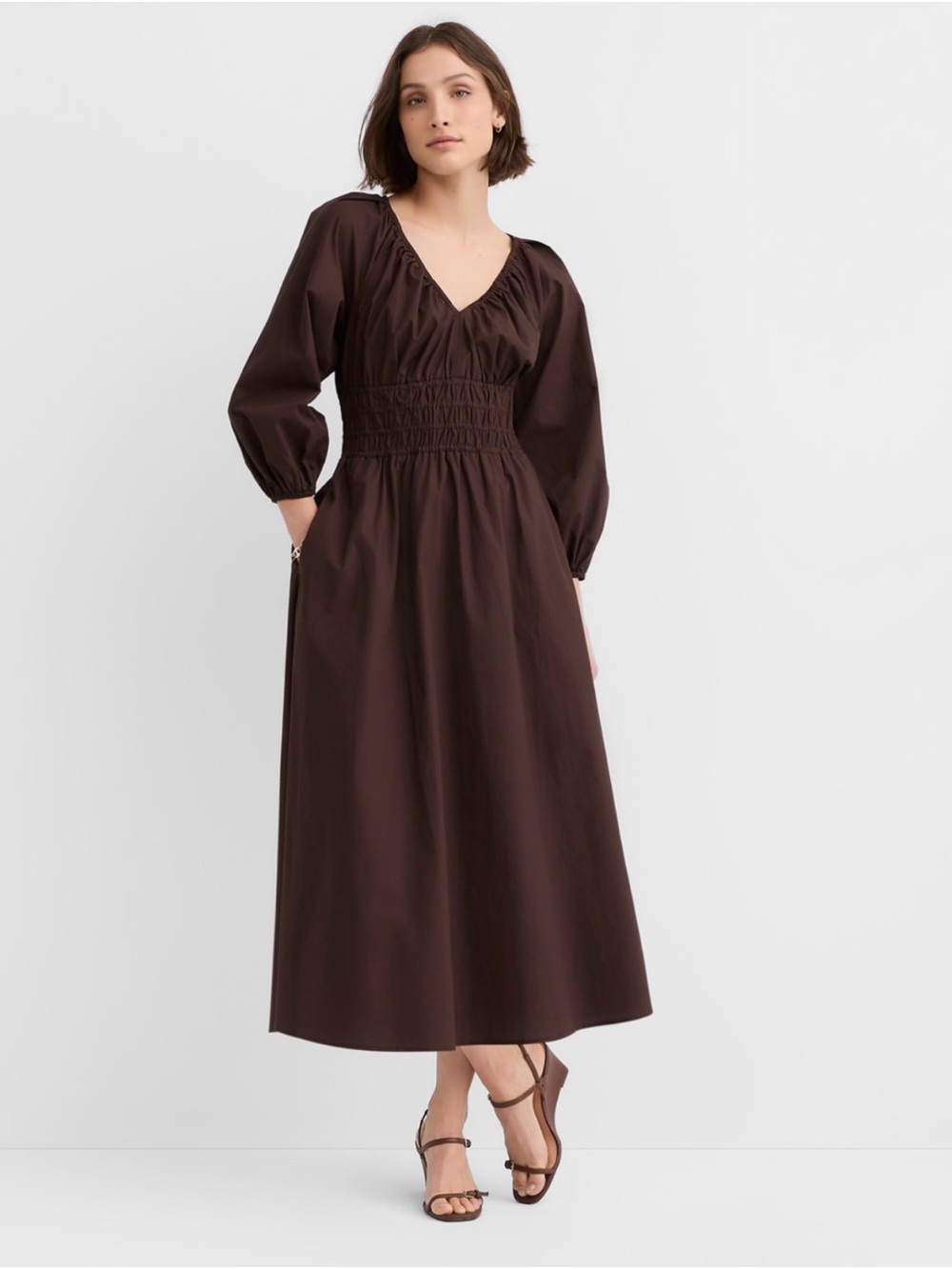Ann Taylor Smocked Waist V-Neck Maxi Dress in Dark Brown L